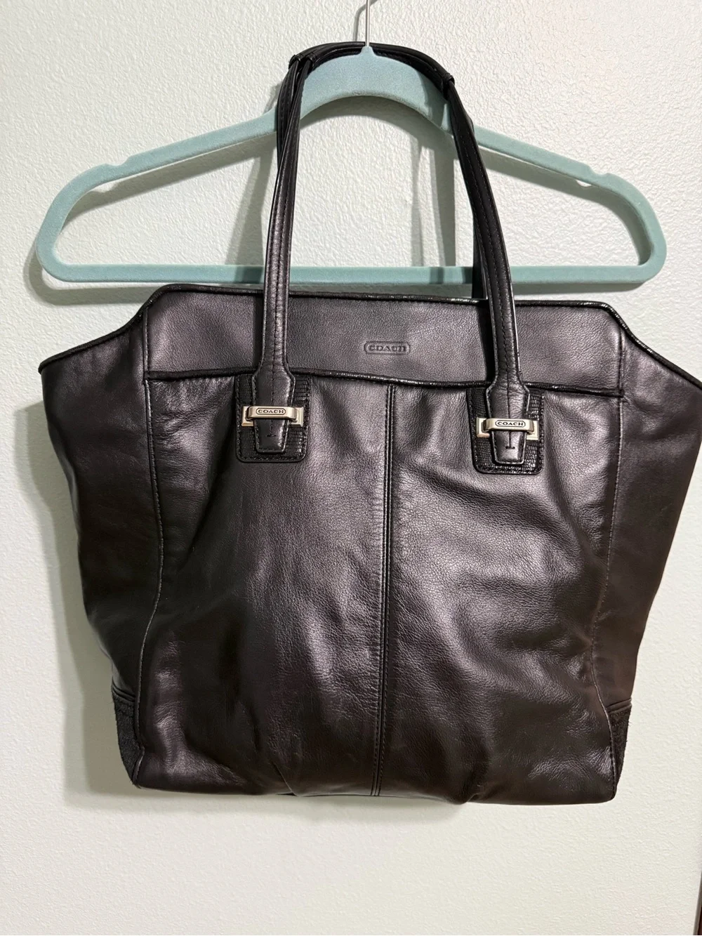 Authentic Coach Taylor Leather North/South Tote Bag Black F25941